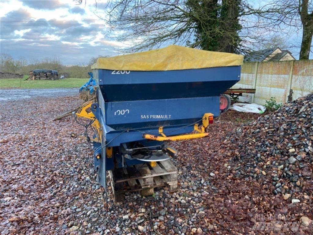 Bogballe Ex 2200 Mineraldüngerstreuer