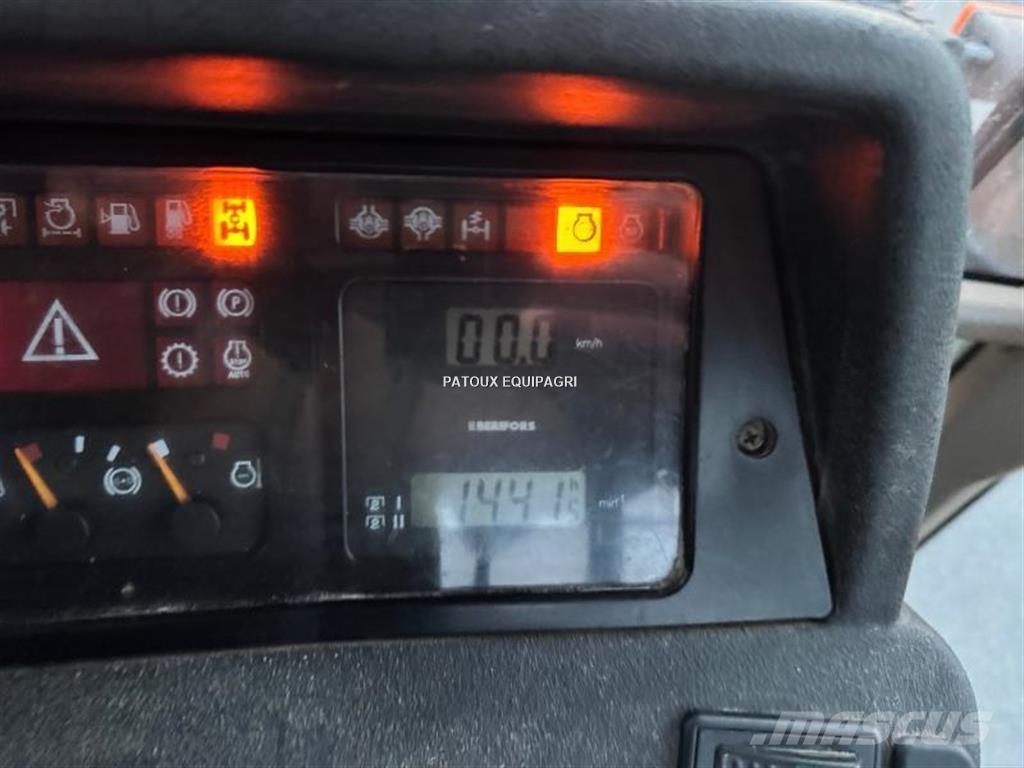 Case IH CVX150 Traktoren