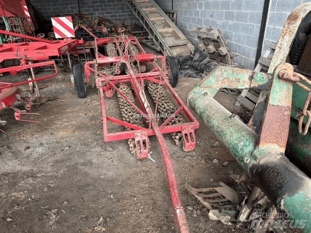  Dehondt 4 METRES Grubber