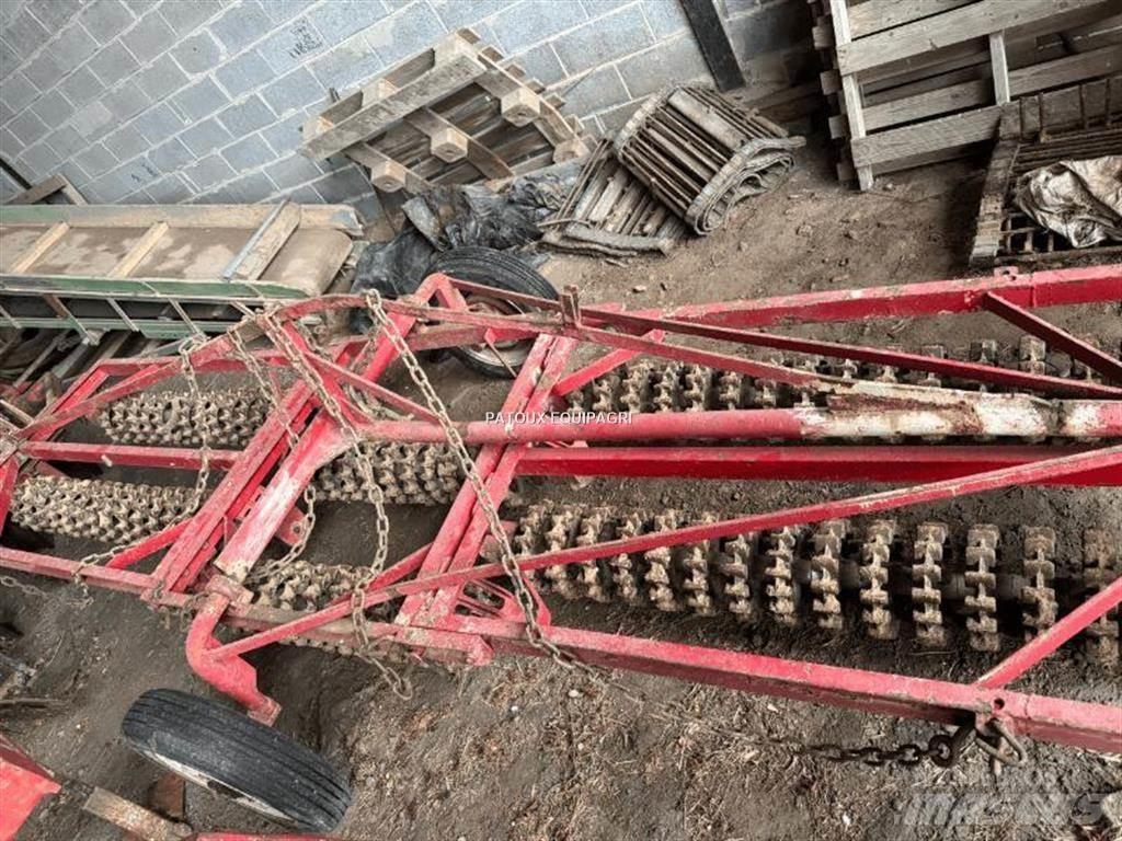  Dehondt 4 METRES Grubber