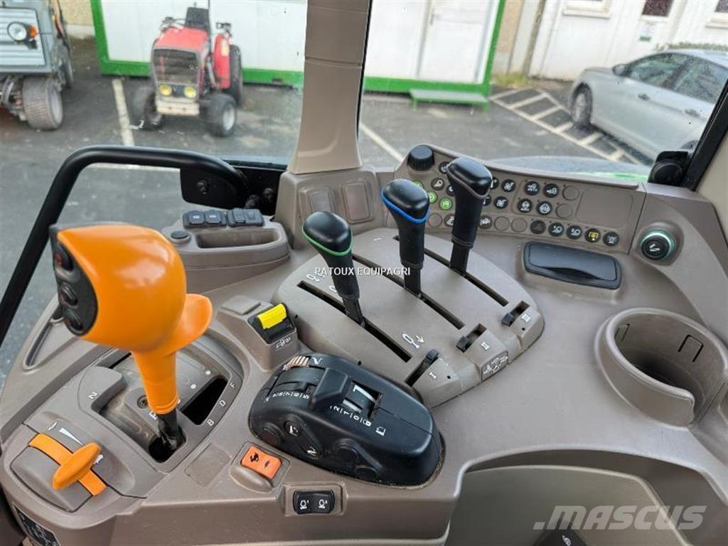 John Deere 6100M Traktoren