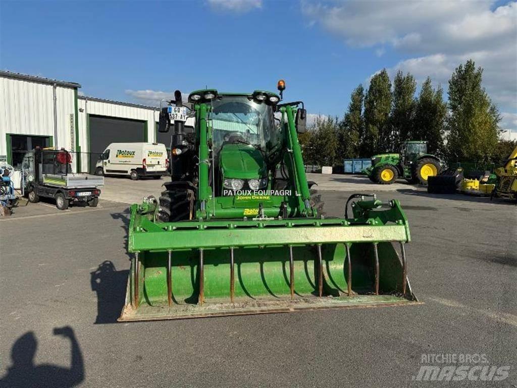 John Deere 6120M Traktoren