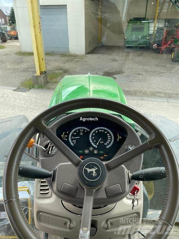 John Deere 6155R Traktoren