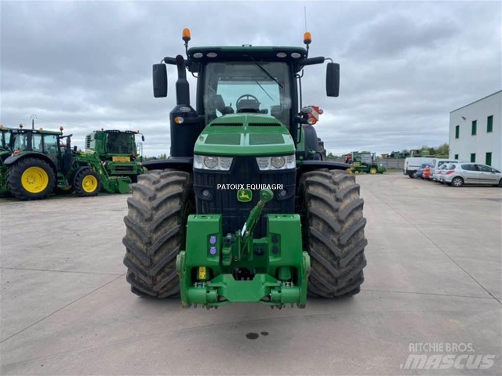 John Deere 8370R Traktoren