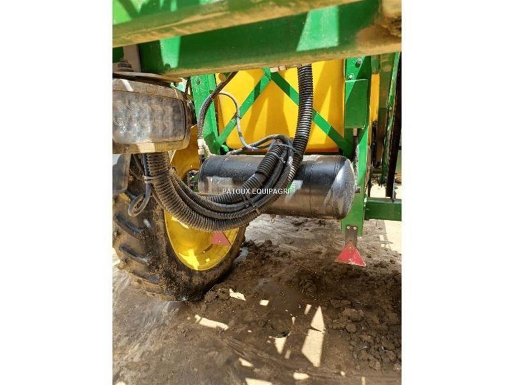 John Deere M740i Anhängespritzen