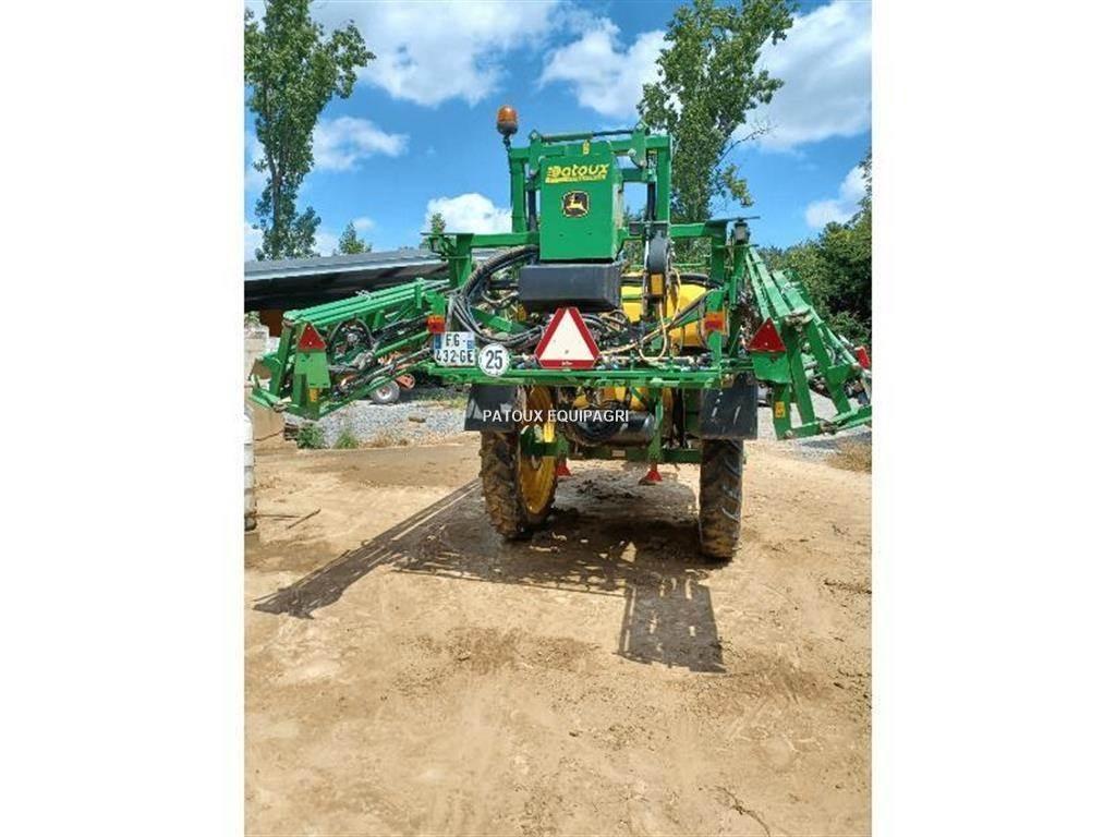 John Deere M740i Anhängespritzen