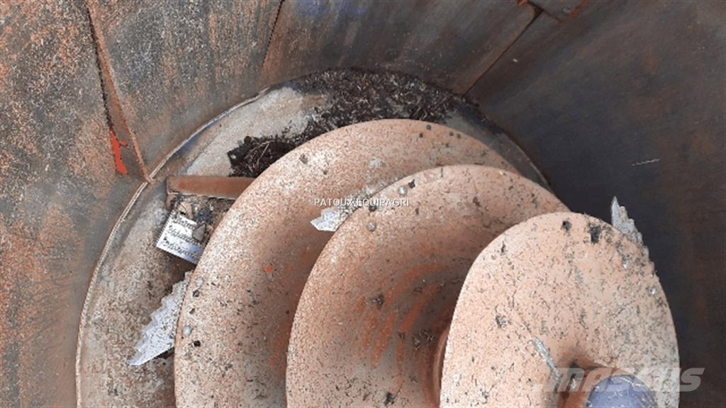 Kuhn SPV14 Futtermischwagen