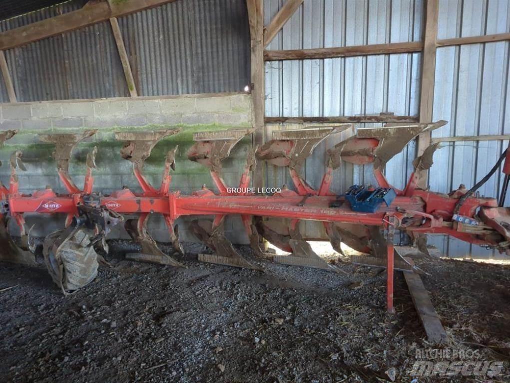 Kuhn VM 180 Konventionelle Pflüge