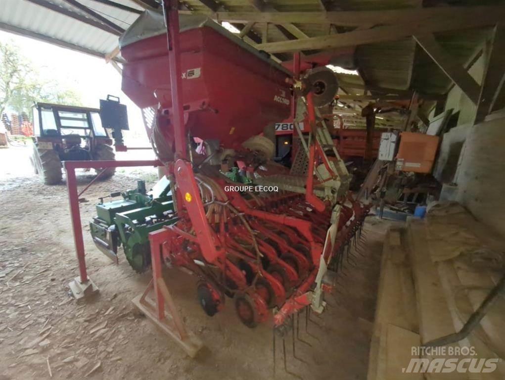 Kverneland 3M Drillmaschinenkombination