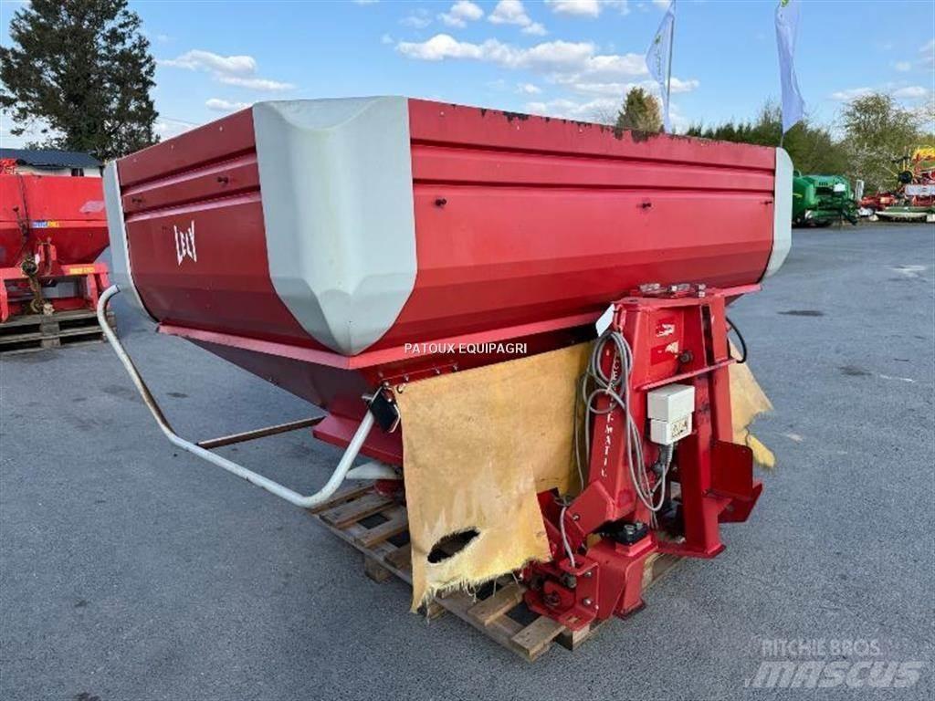 Lely CENTERLINER Mineraldüngerstreuer