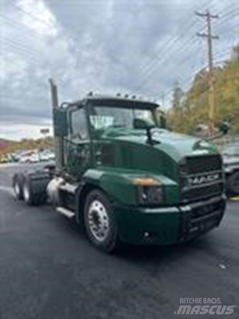Mack AN64T Sattelzugmaschinen