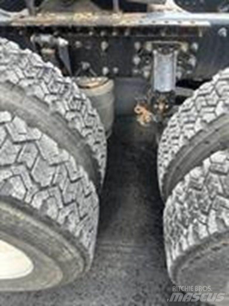Mack AN64T Sattelzugmaschinen