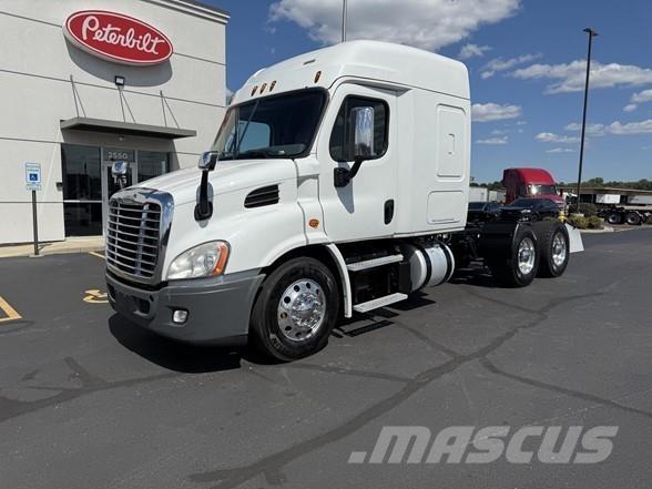 Freightliner CASCADIA 116 Sattelzugmaschinen