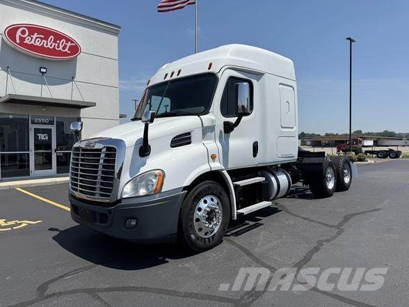 Freightliner CASCADIA 116 Sattelzugmaschinen