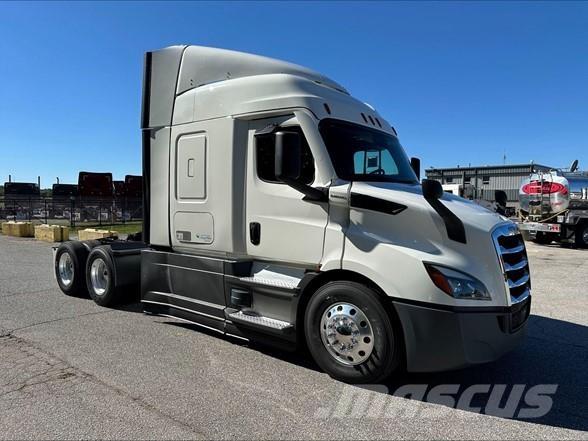Freightliner CASCADIA 116 Sattelzugmaschinen