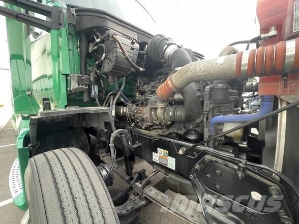 Kenworth T680 Sattelzugmaschinen