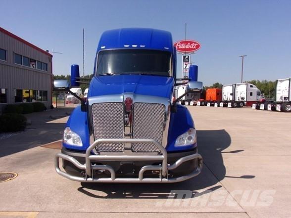 Kenworth T680 Sattelzugmaschinen