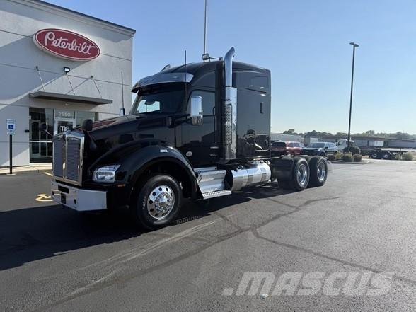 Kenworth T880 Sattelzugmaschinen