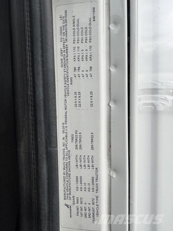 Mack ANTHEM 64T Sattelzugmaschinen