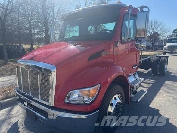 Peterbilt 536 Wechselfahrgestell
