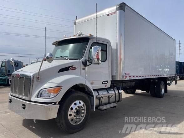 Peterbilt 536 Andere