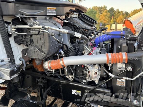 Peterbilt 537 Sattelzugmaschinen