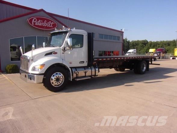 Peterbilt 537 Pritschenwagen/Pritschenwagen mit Seitenklappe
