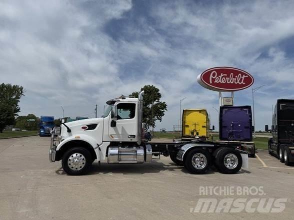 Peterbilt 567 Sattelzugmaschinen
