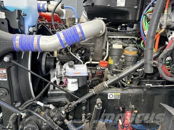 Peterbilt 567 Sonstige Baumaschinen