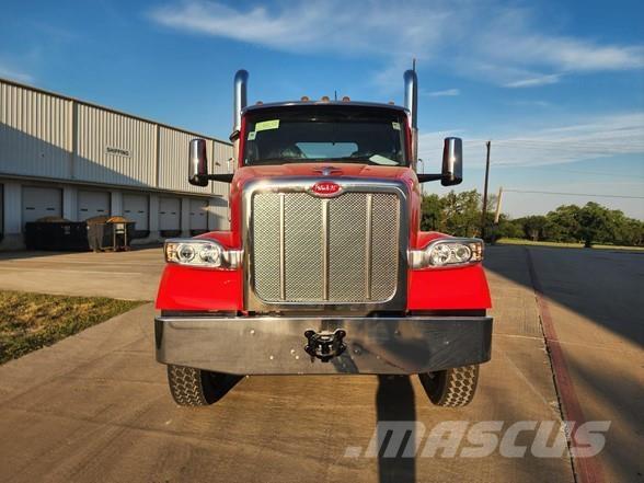 Peterbilt 567 Sattelzugmaschinen