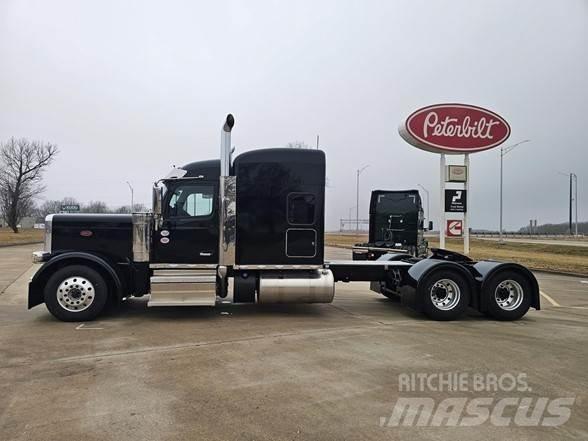 Peterbilt 589 Sattelzugmaschinen