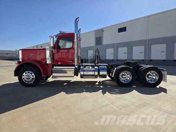 Peterbilt 589 Sattelzugmaschinen