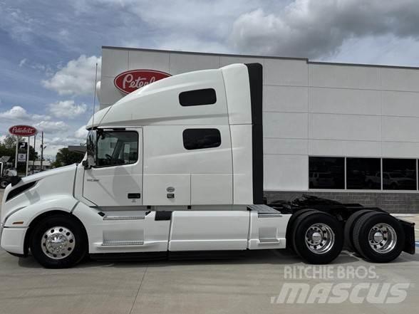 Volvo VNL42860 Sattelzugmaschinen