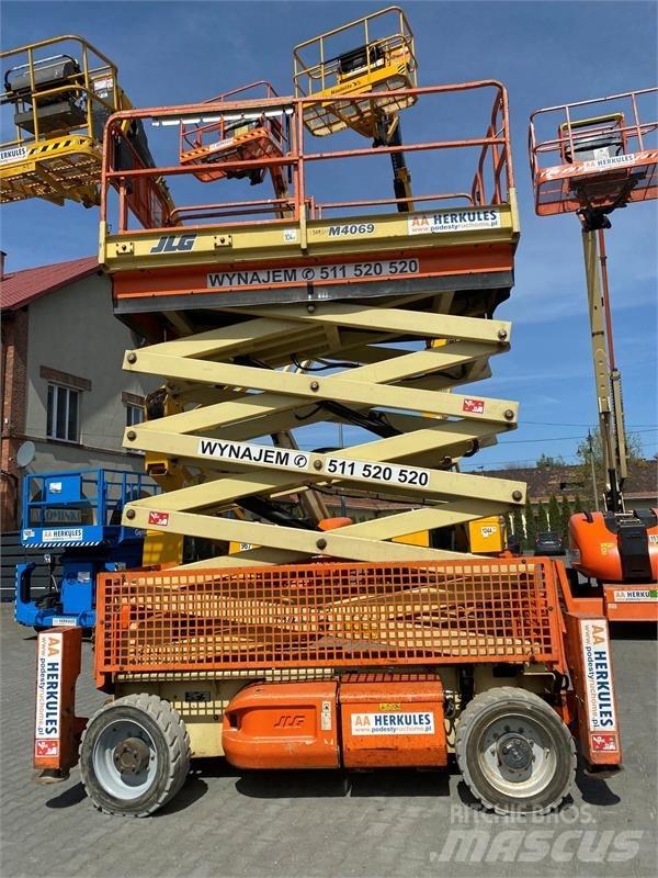 JLG 4069 Scheren-Arbeitsbühnen
