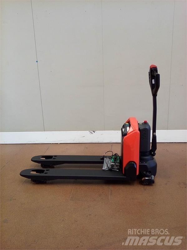 BT LHE130 Elektrische heftrucks