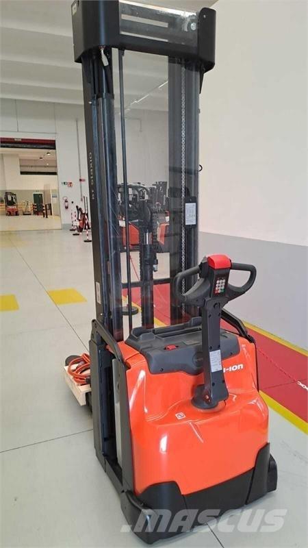 BT SWE160 Deichselstapler