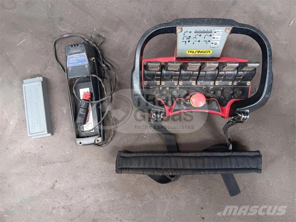 Palfinger PK 16002 Ladekrane