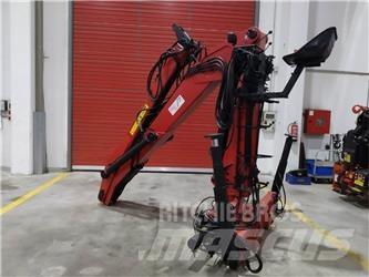 Penz 9100H Krane und Lader