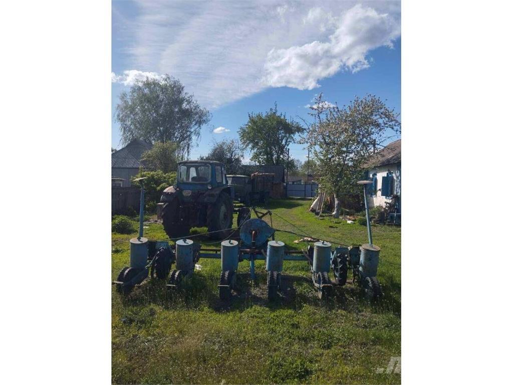  6 Präzisionssaatmaschinen
