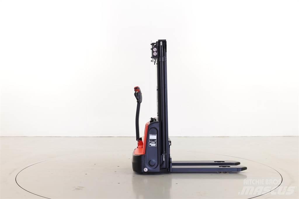 EP ESA121 Deichselstapler