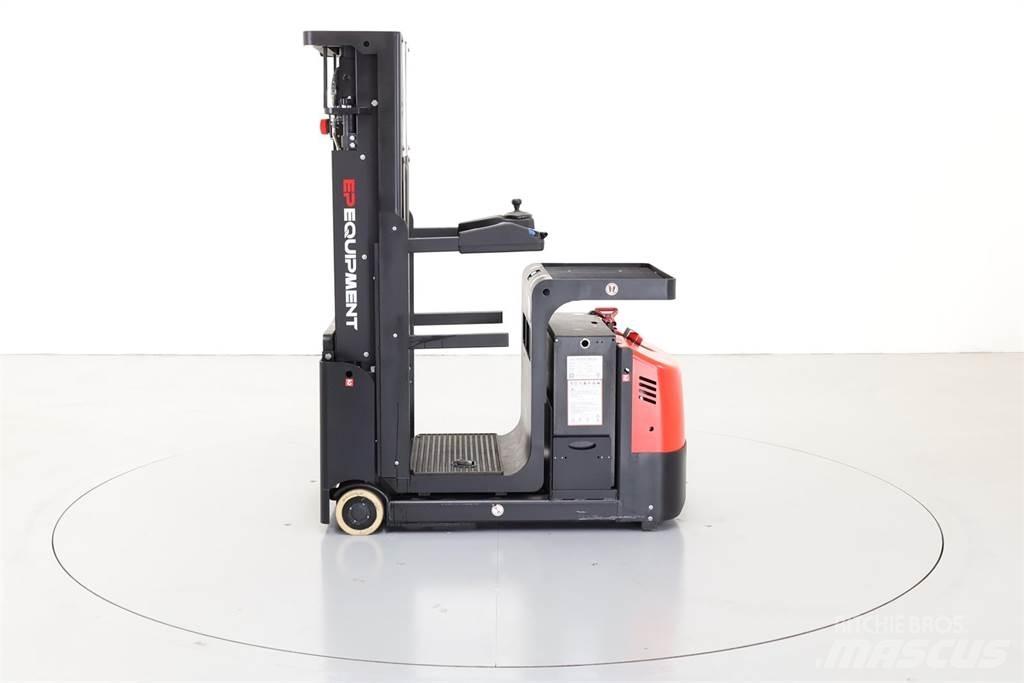 EP JX1 Mittelhub-Kommissionierer