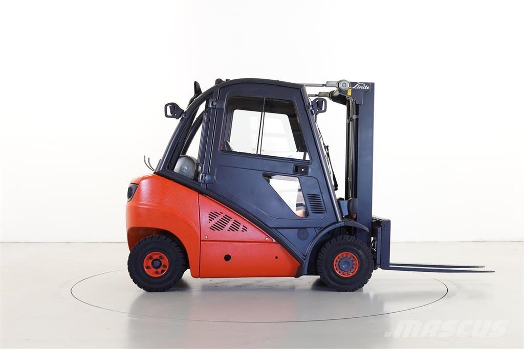 Linde H25T-01 LPG heftrucks