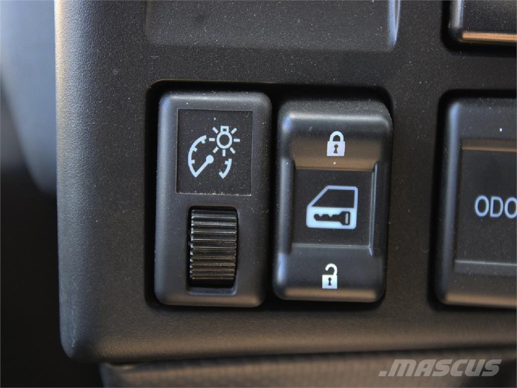 Isuzu NPR-HD Abrollkipper