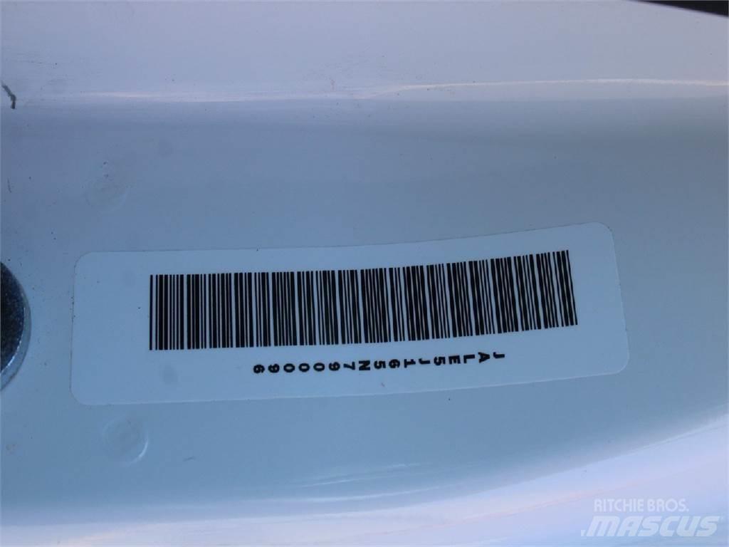 Isuzu NQR Kofferaufbau