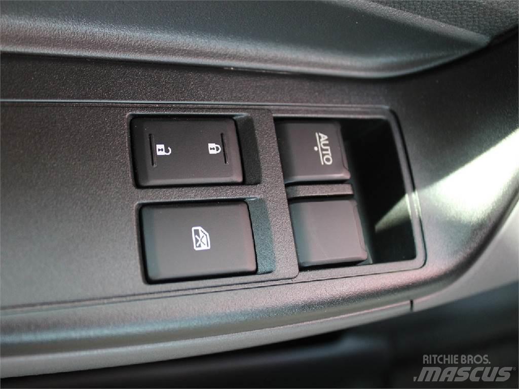 Isuzu NRR Kofferaufbau