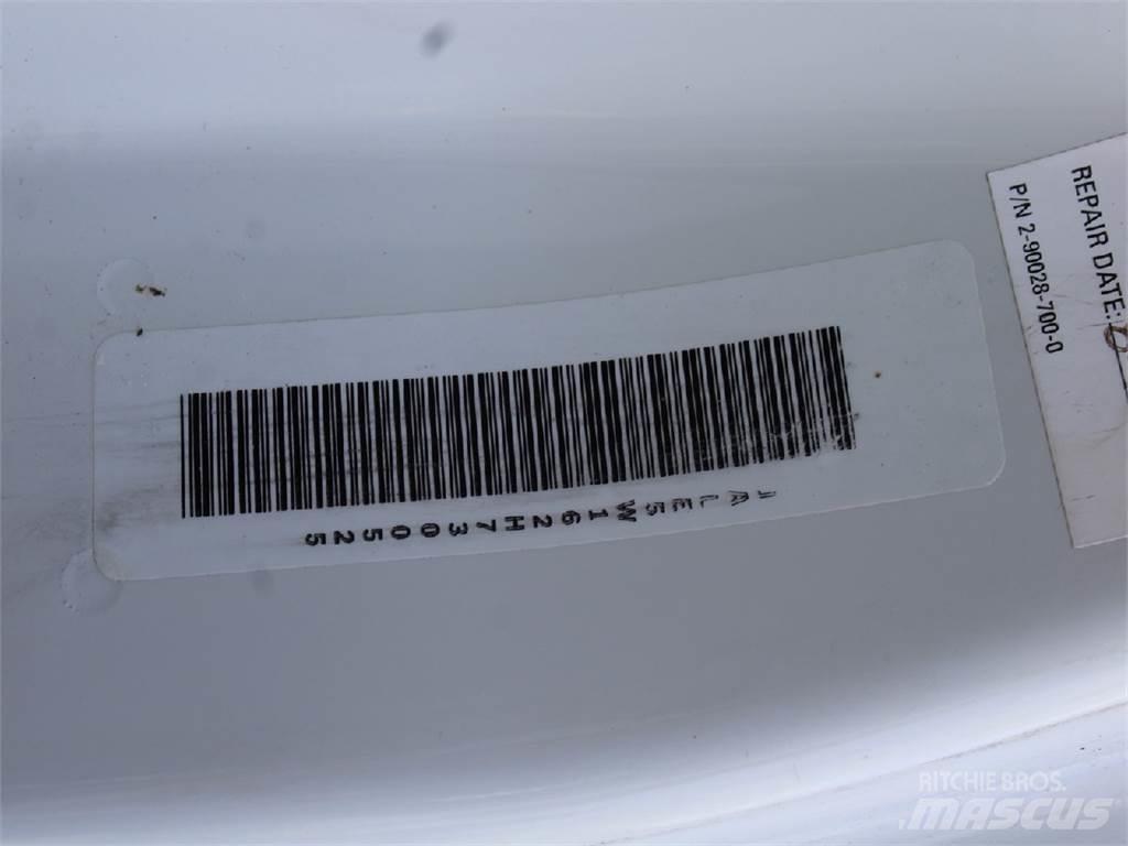 Isuzu NRR Kofferaufbau