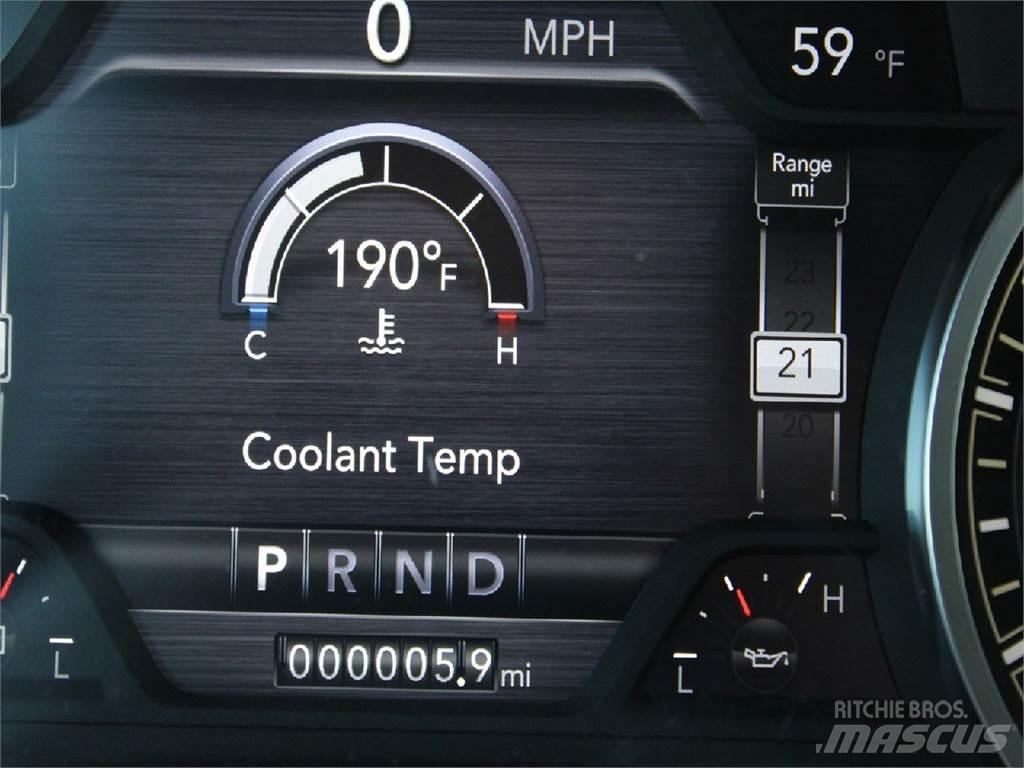 RAM 5500 Pritschenwagen/Pritschenwagen mit Seitenklappe