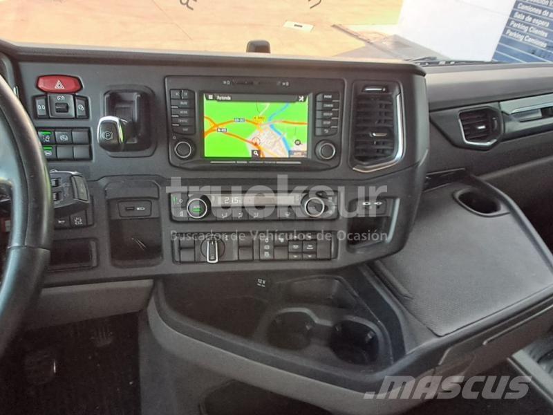 Scania R450 Sattelzugmaschinen