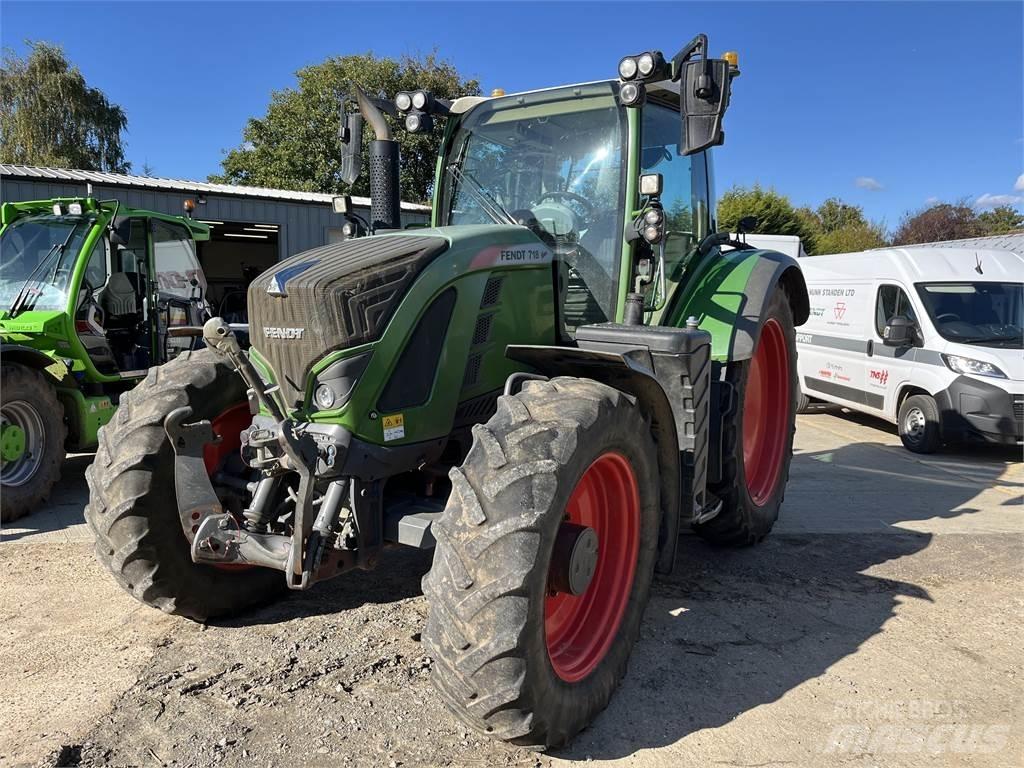 Fendt 718 Traktoren