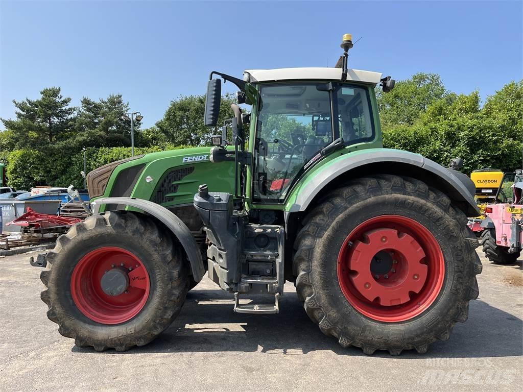 Fendt 828 Traktoren